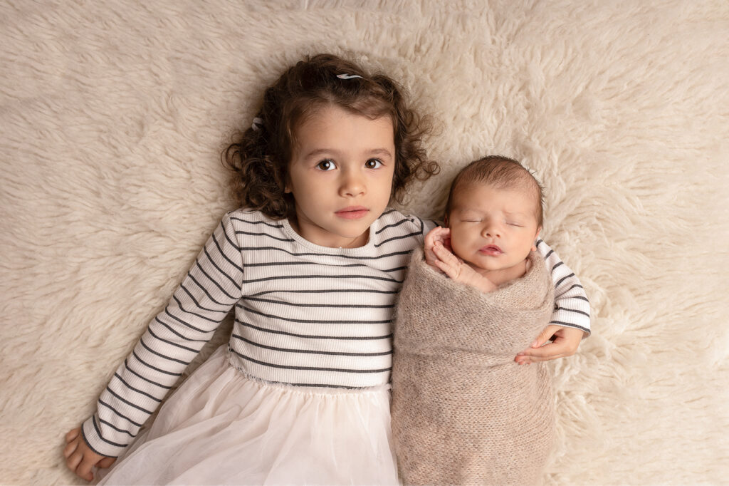 Séance naissance photo studio ainée