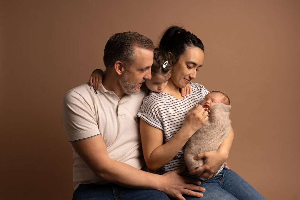 Séance photo famille home studio - Nael