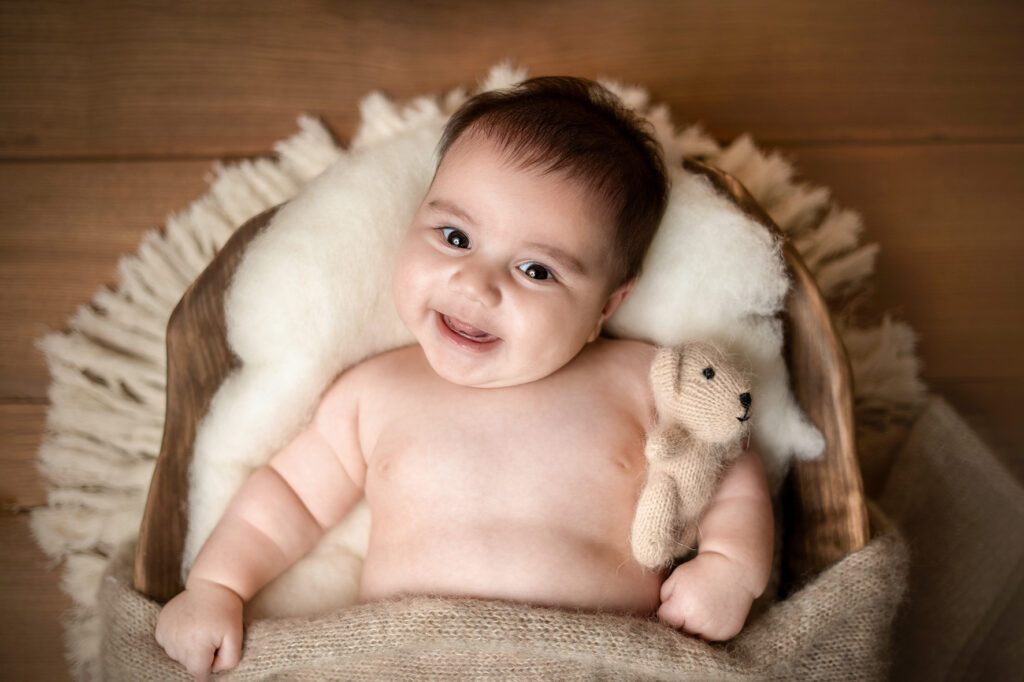 Charlotte Jéhanno Photographe - Séance bébé studio